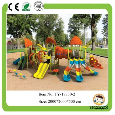 New Design Kindergarten Outdoor Playground Equipment (TY-01302)